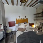 Feriehus Renove Avec Piscine Chauffee Et Jardin Clos, A Proximite Des Plages Et De La Campagne Bio. - Fr-1-426-531