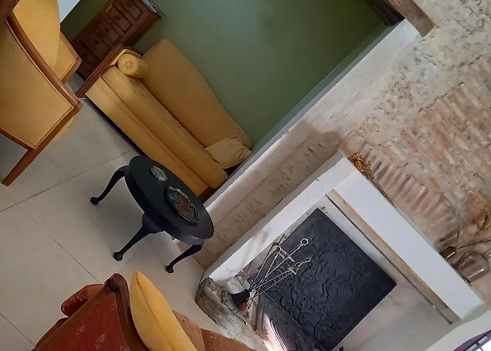 Renove Avec Piscine Chauffee Et Jardin Clos, A Proximite Des Plages Et De La Campagne Bio. - Fr-1-426-531